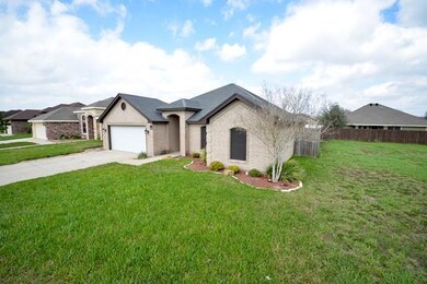 2001 Water Willow Dr, Weslaco, TX 78596 - photo 3