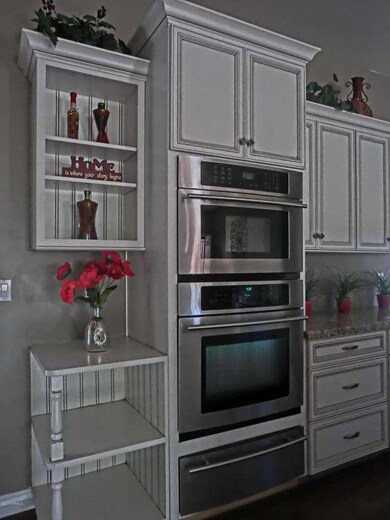 813 N Almond Cir, Mesa, AZ 85213 - photo 5