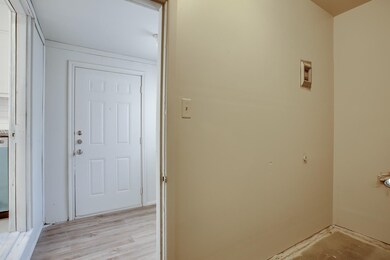 4309 32nd St, Lubbock, TX 79410 - photo 7