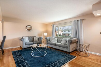 Living Room - Entry Level