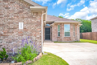2906 Sonoma Trail, Ennis, TX 75119 - photo 5