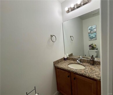 1007 Lily Ln, Temple, PA 19560 - photo 6