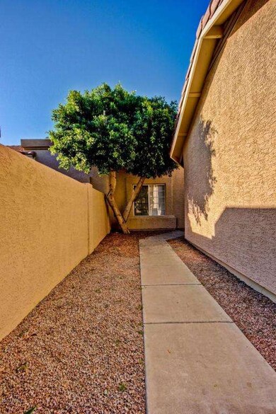 Lodge Front Walk Way