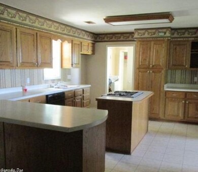 329 Crutchfield Rd, Jonesboro, AR 72401 - photo 2