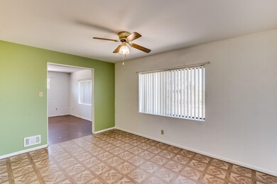 Dining rm