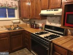 2504 Olson St, Temple Hills, MD 20748 - photo 4