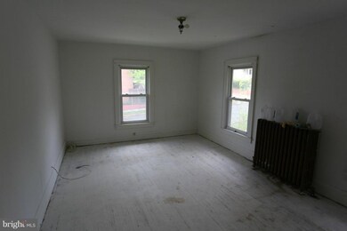 526 44th St NE, Washington, DC 20019 - photo 3