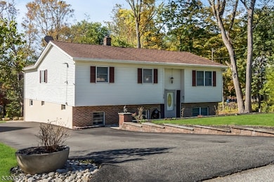 15 Henderson St, Oxford, NJ 07863 - photo 2