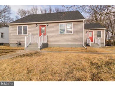 609 Otter Branch Dr, Magnolia, NJ 08049 - photo 2