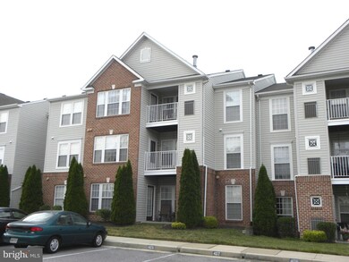 19 Brook Farm Ct unit H, Perry Hall, MD 21128 - photo 2