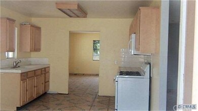 Spacious Kitchen