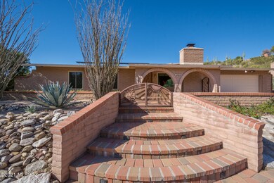 front courtyard entry