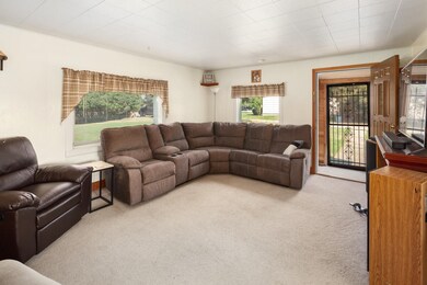 48 W Evergreen Dr, Kalispell, MT 59901 - photo 3