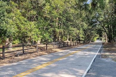 521 Airlie Rd, Wilmington, NC 28403 - photo 3