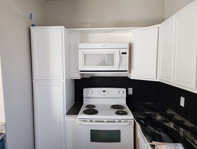 9105 Kelburn Dr unit A, Houston, TX 77016 - photo 4