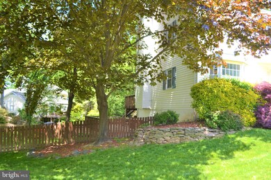 10106 Marshall Pond Rd, Burke, VA 22015 - photo 3