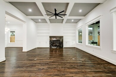 1554 Hewitt Dr, Houston, TX 77018 - photo 7