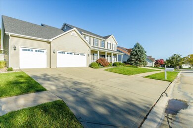 Three Car Garage