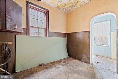 1138 Baring St, Camden, NJ 08103 - photo 7