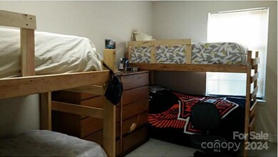 1517 Barto Place, Greensboro, NC 27405 - photo 5