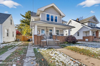 2-web-or-mls-1-print-4811-298th-street-t