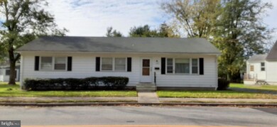 184 Elm St, Woodstown, NJ 08098 - photo 2