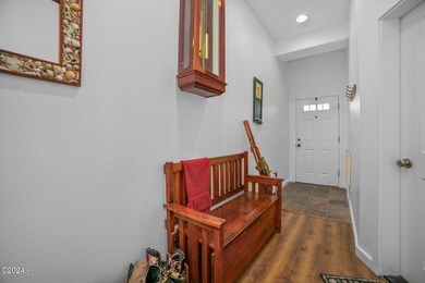 475 SE 35th St unit A3, South Beach, OR 97366 - photo 3