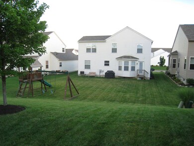 1602 Grove Hill Dr, Columbus, OH 43240 - photo 5