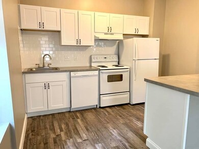 1862 Beacon St unit 702, Brookline, MA 02445 - photo 2