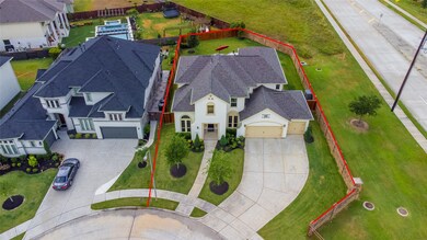 This home sits on a large lot with ample yard space in front and the back, lush landscaping and a well-maintained yard. Plenty of space to accommodate guest parking and situated on a quiet cul-de-sac street in the Avalon at Spring Green community.