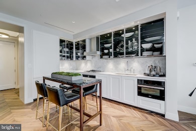 Four Seasons Residential Condos unit 2107, Baltimore, MD 21202 - photo 3