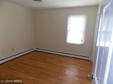 921 Streaker Rd, Sykesville, MD 21784 - photo 5