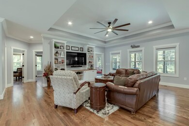 05_202 Inagehi Trace_Living02