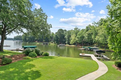 184 Whitney St, Eatonton, GA 31024 - photo 4