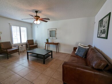 808 Desert Cactus Dr, Horizon City, TX 79928 - photo 6