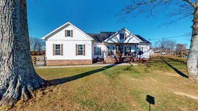 246 Pinkston Rd, Shelbyville, TN 37160 - photo 3