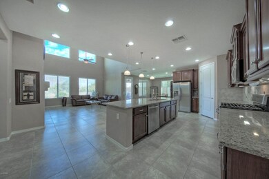 5904EBrambleBerryLn005