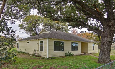 239 Montgomery Ln, Weatherford, TX 76087 - photo 3