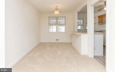 1133 Deanwood Rd, Parkville, MD 21234 - photo 4