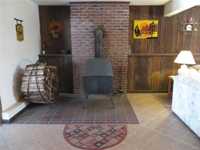 6431 Crown Ln, Zionsville, PA 18092 - photo 3