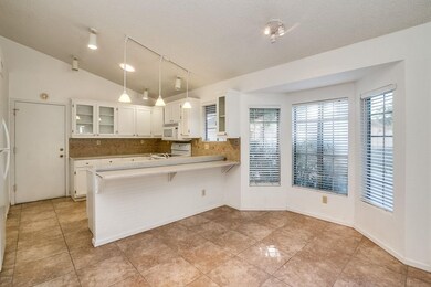 5230 W Jupiter Way N, Chandler, AZ 85226 - photo 5