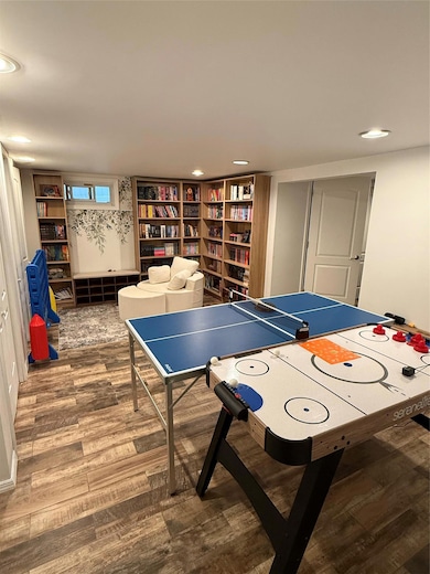 75-22 190th St, Flushing, NY 11366 - photo 7