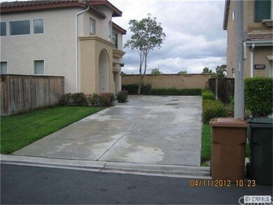 Good Driveway Space for Parking