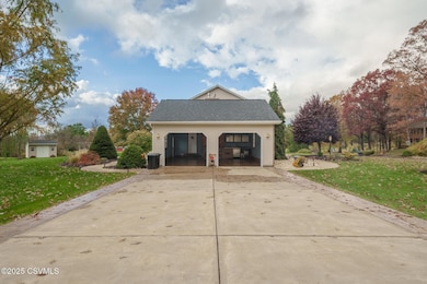 344 Hemlock Ln, Elysburg, PA 17824 - photo 6