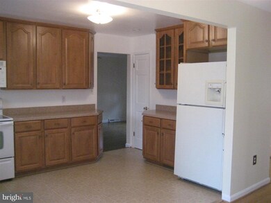 209 Dover Rd, Warrenton, VA 20186 - photo 7