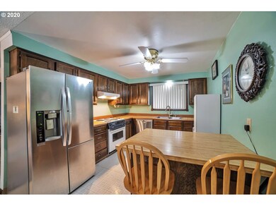 1325 NE Barnes Ct, Gresham, OR 97030 - photo 5