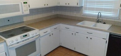 6613 Quivira Rd, Shawnee, KS 66216 - photo 7