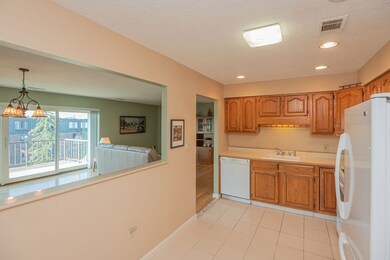 1006 Paradise Rd unit PHO, Swampscott, MA 01907 - photo 5