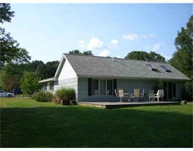 31 Skilton Ln, Burlington, MA 01803 - photo 2