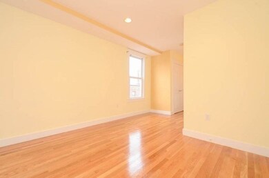 141 O St unit 2, Boston, MA 02127 - photo 6